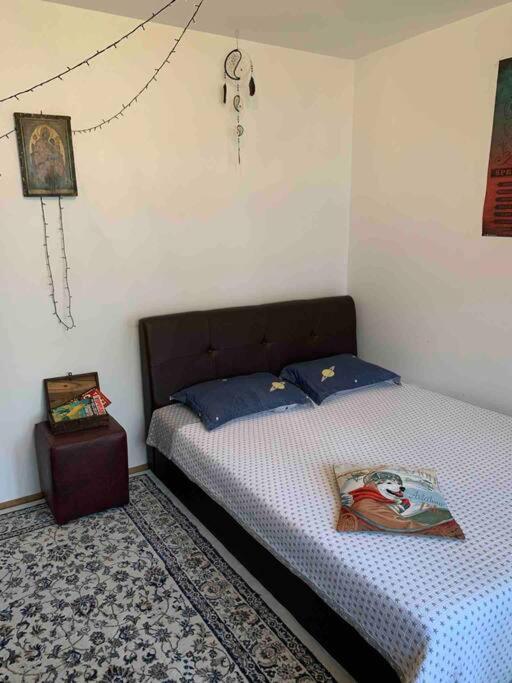 Central Apartment Muncii Area Netflix Bukarest Kültér fotó